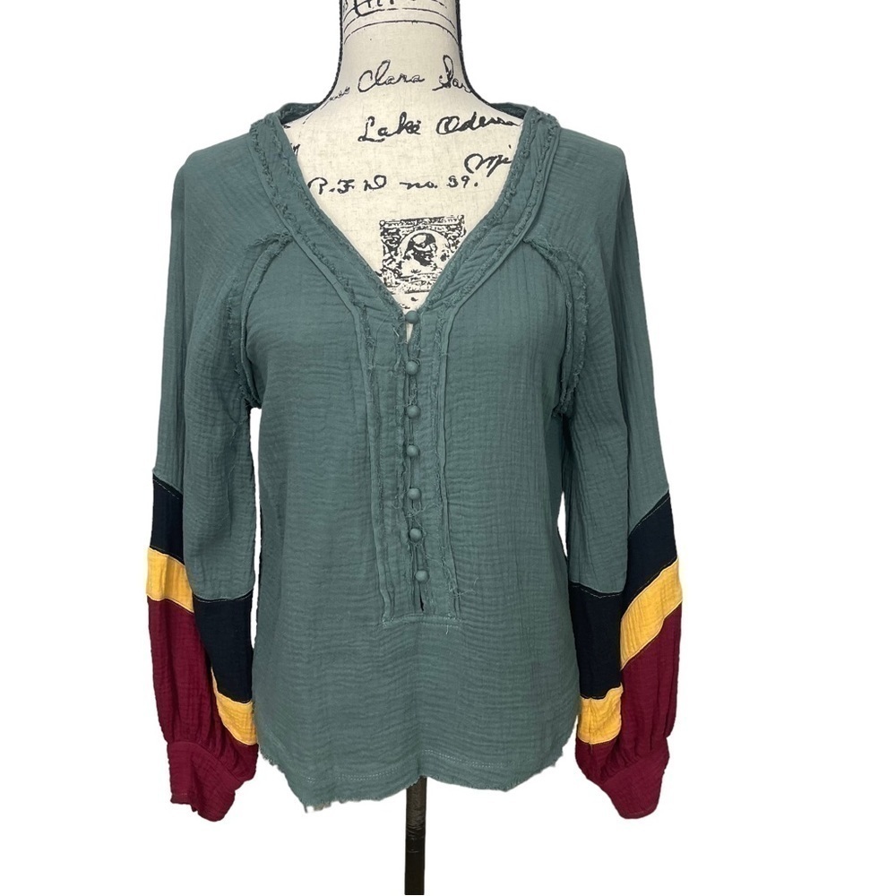Fate Boutique Boho Blouson Sleeve Color Block Top with Green, Black, Yellow, Red - Picture 3 of 11